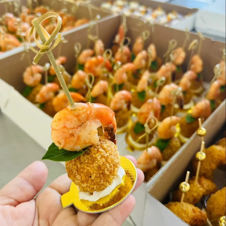 Canapés de Camarão Gourmet